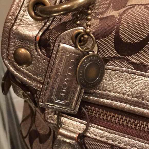 💕Coach Bag💕 - Picture 3 of 8